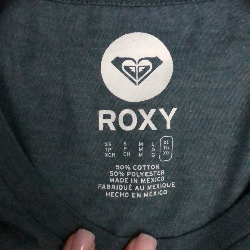 Like New Roxy t-shirt - Picture 3 of 4